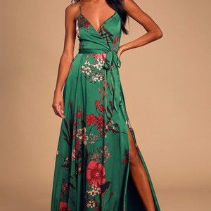 NWT Still the One Emerald Green Floral Print Satin Maxi Dress